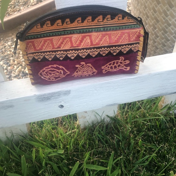 Accessories - Cute leather Puerto Rican bag